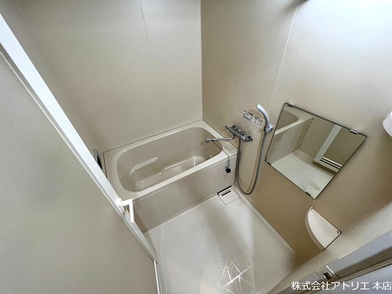 アールパンション高井田 風呂画像