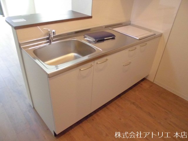 クリエオーレ西堤 キッチン