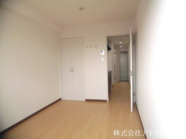ヴェルドミール小阪 リビング