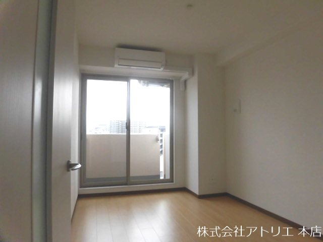 ヴェルドミール小阪 ベッドルーム