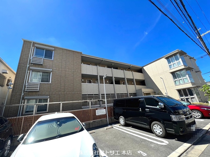 セントラルコート高井田 外観