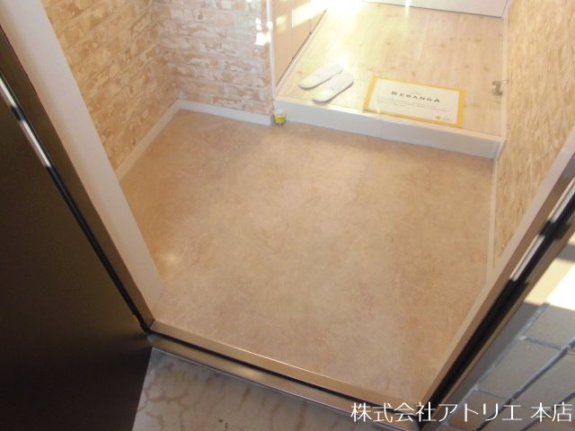 ラフォーレ西堤 玄関