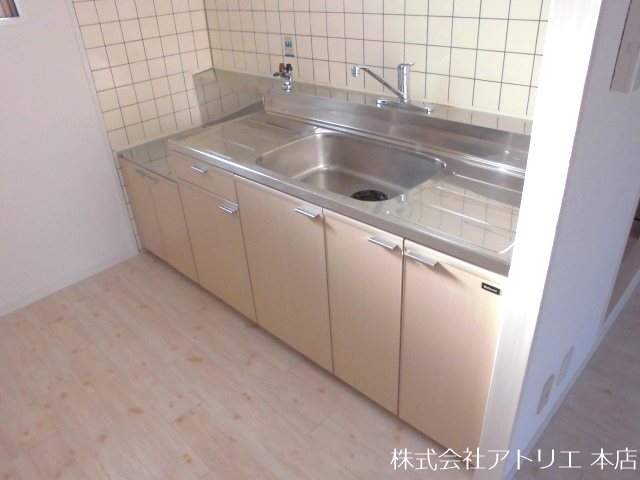ラフォーレ西堤 キッチン