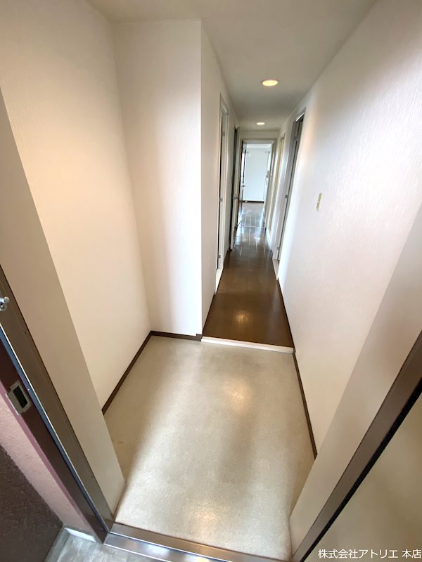 プランテーム吉田 玄関