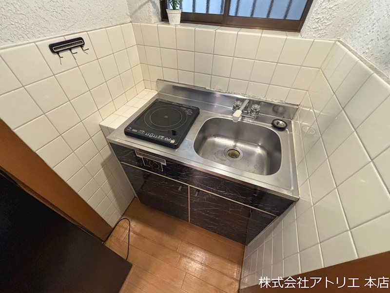 ジネイズ高井田 キッチン