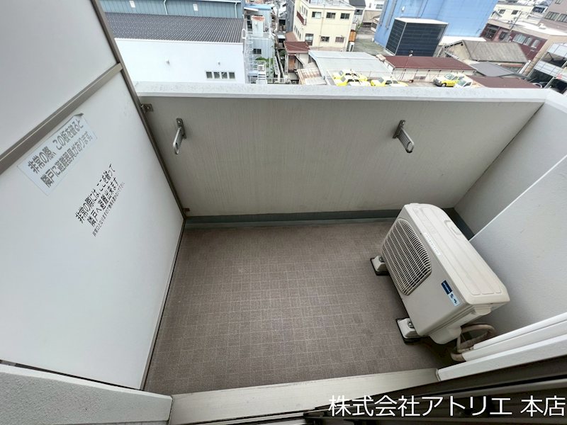 CASSIA高井田South Court ベランダ