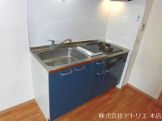 メルベーユ高井田 キッチン