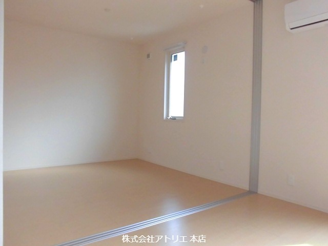 セントラルコート高井田 ベッドルーム