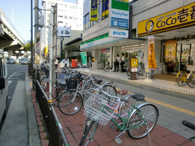 トライアンファルアーク 周辺画像1