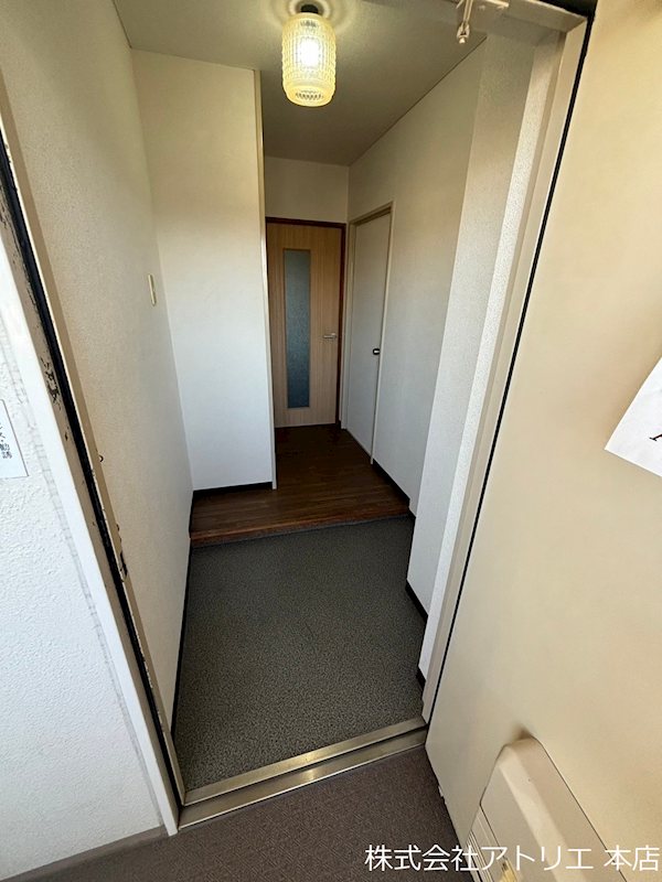 新家グランドハイツ 玄関