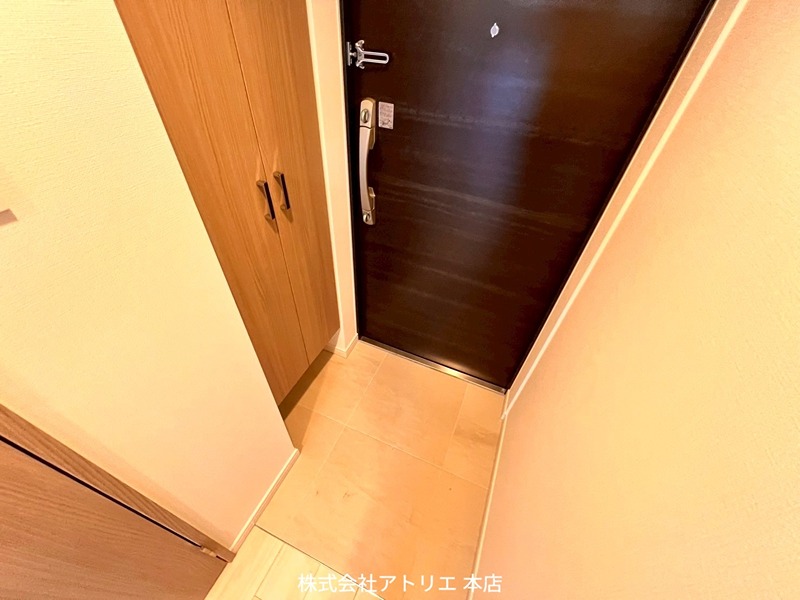 S-RESIDENCE高井田beleta 玄関