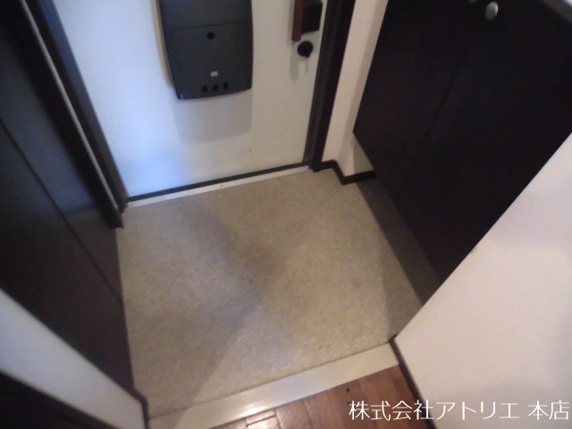 Breeze Court 玄関