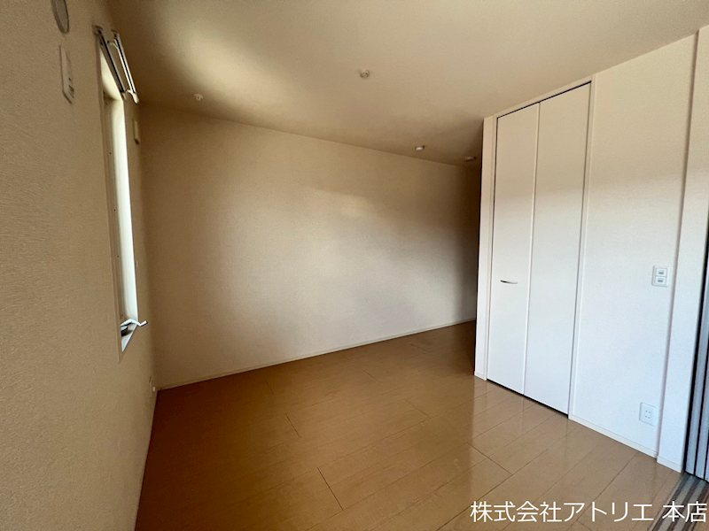 セントラルコート高井田 ベッドルーム