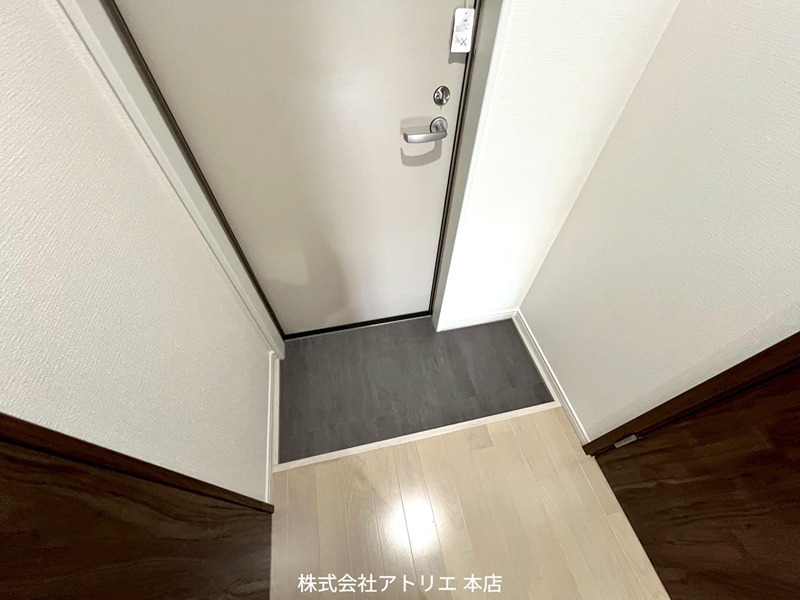 H-maison高井田 玄関