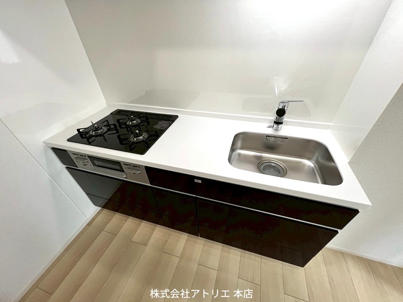 アット楠根 キッチン