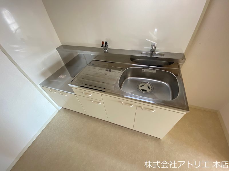 メゾン菱江 キッチン