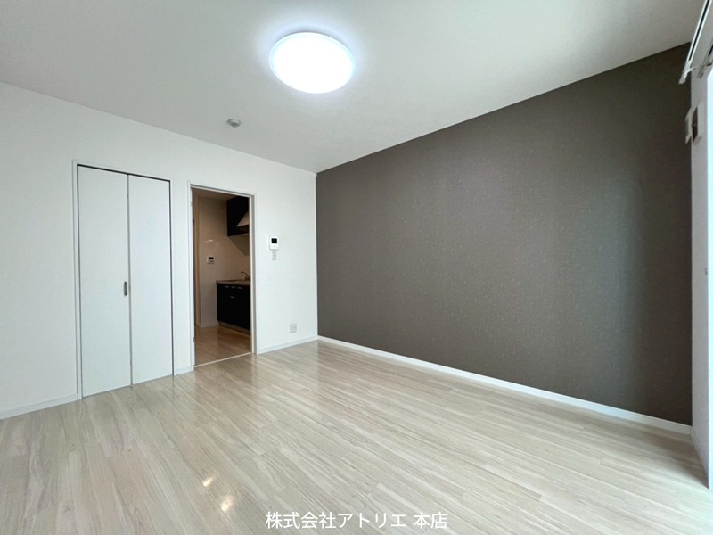エムズコート吉田 ベッドルーム