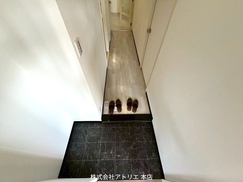 木の国ハイツ 玄関