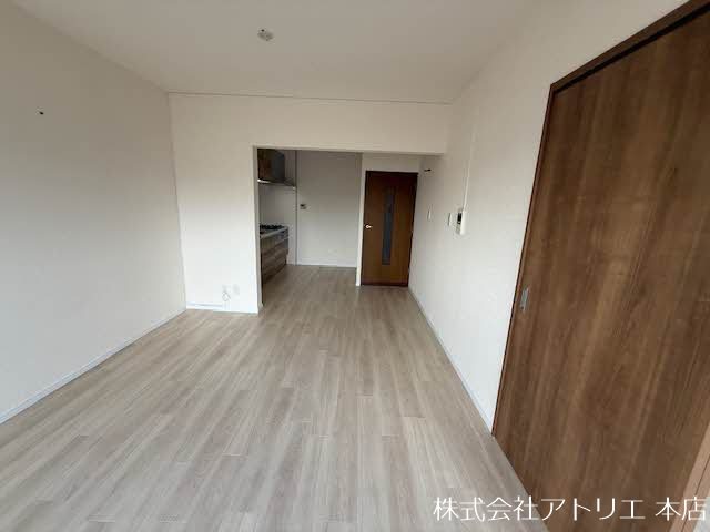 コート・ザ・ルピナス リビング