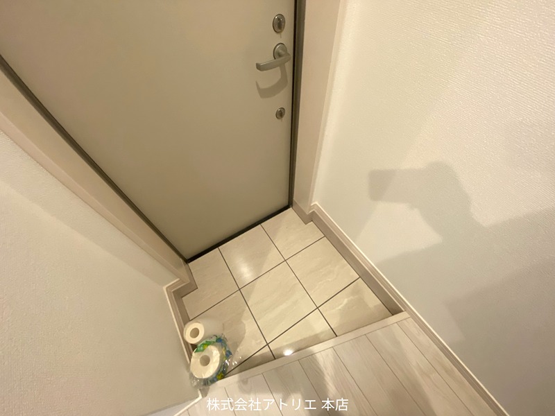 ローズテラス長田 玄関