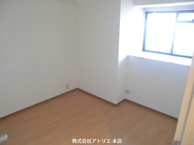 グランドハイツ ベッドルーム