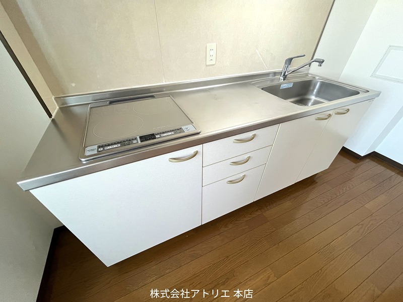 メゾンドボヌール キッチン
