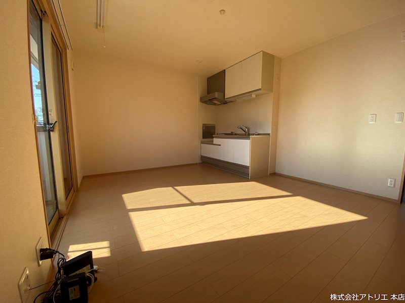 メルベーユ高井田 リビング