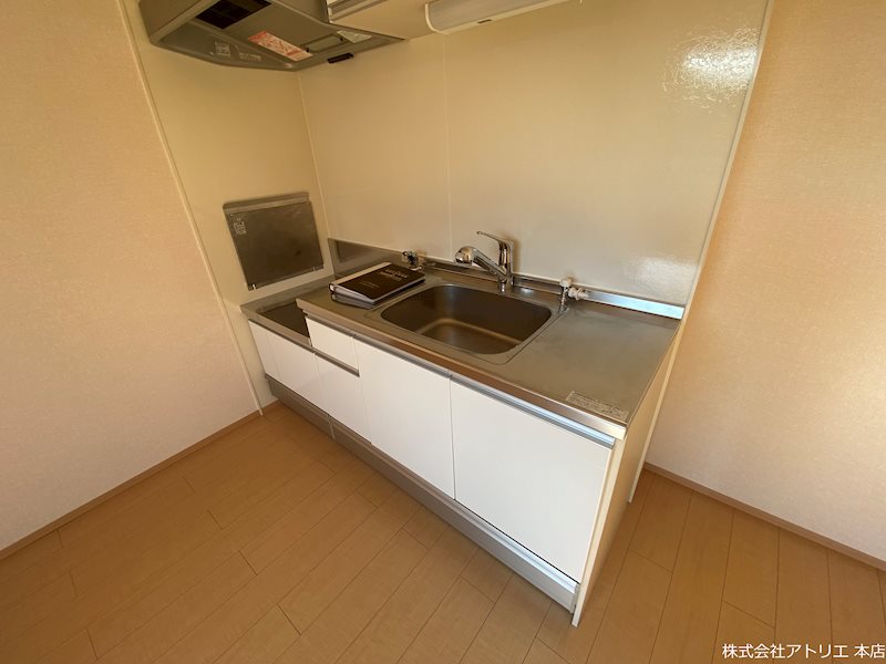 メルベーユ高井田 キッチン