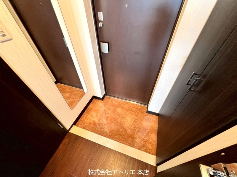 プレジオ長田 玄関