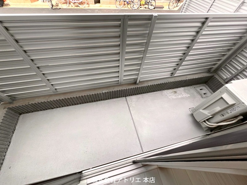 プレジール西堤Ⅰ・Ⅱ ベランダ