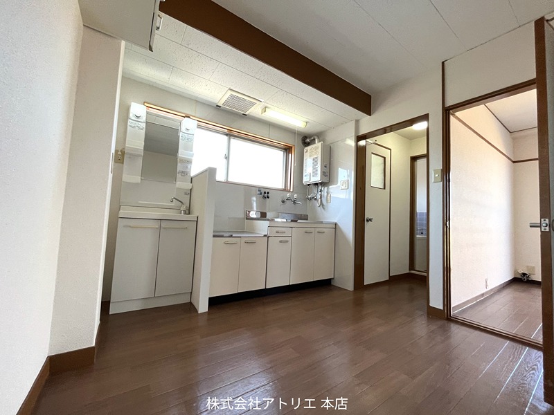 第一コーポ春日荘 リビング