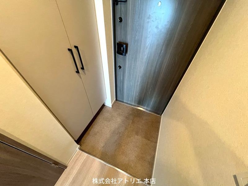 ファーストフィオーレ長田グランディール 玄関