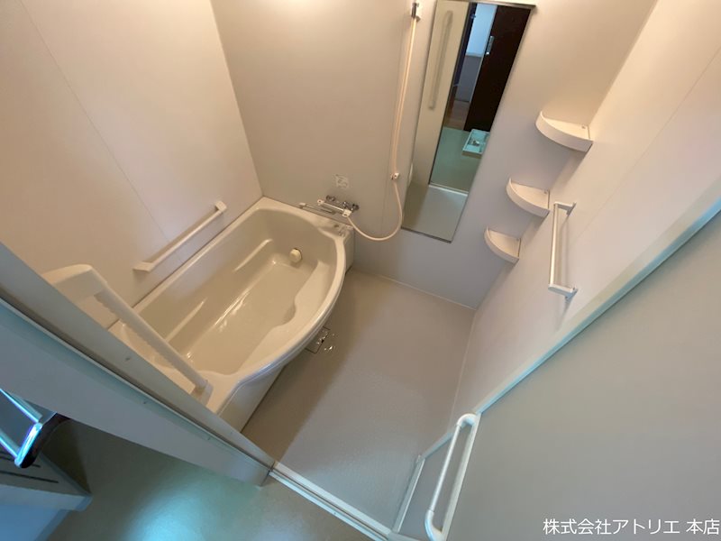 ポイントモーアⅡ 風呂画像
