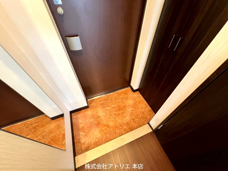 プレジオ長田 玄関