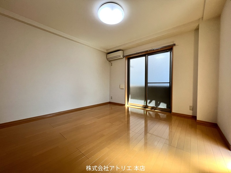 アンプルールフェール リビング