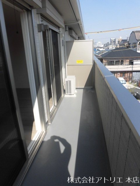 Casa Serena（カーザ　セレーナ）A棟 ベランダ