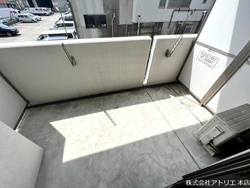 アールパンション高井田 ベランダ