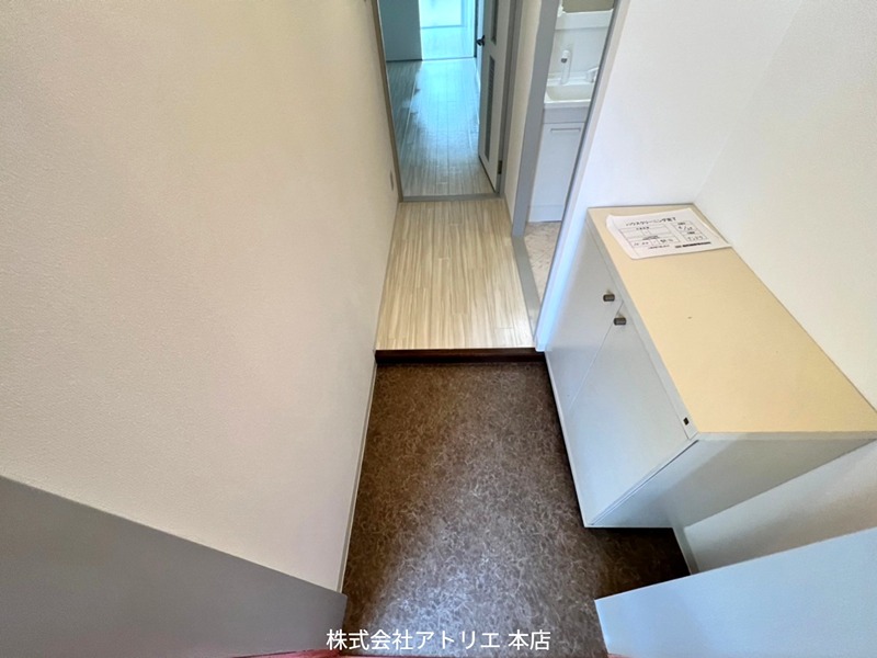 カーサ・ベージュ 玄関