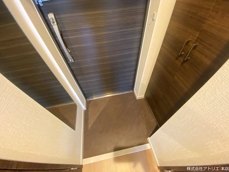 La Douceur(ラドゥセール)荒本 玄関