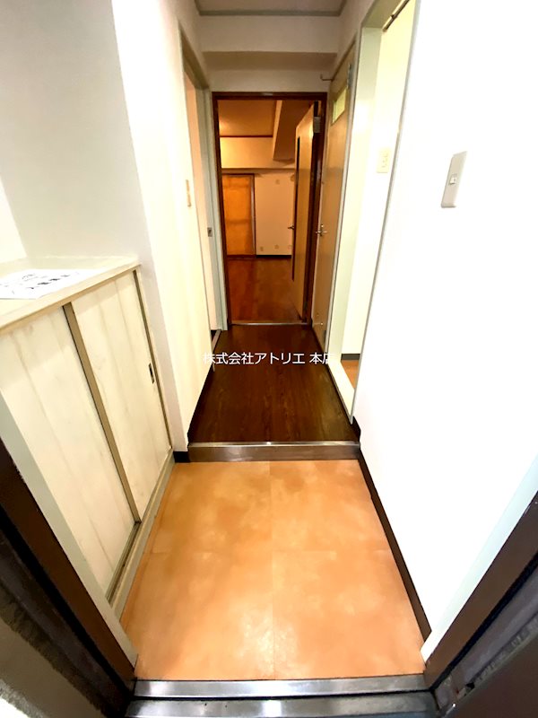 ステーションコート長田 玄関