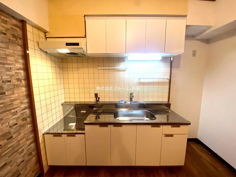 ステーションコート長田 キッチン