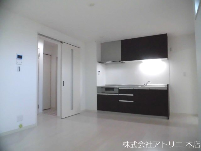 クリエオーレ荒本Ⅱ リビング