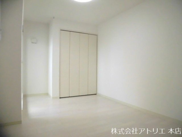 クリエオーレ荒本Ⅱ ベッドルーム