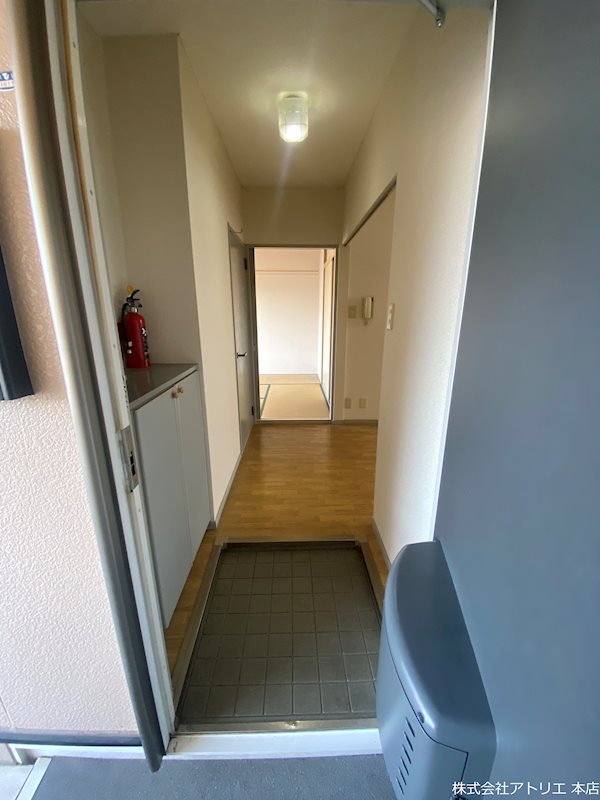 サンビレッジ森彦 玄関