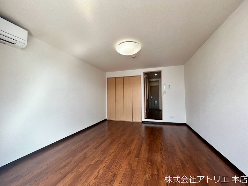 美津和ビル ベッドルーム