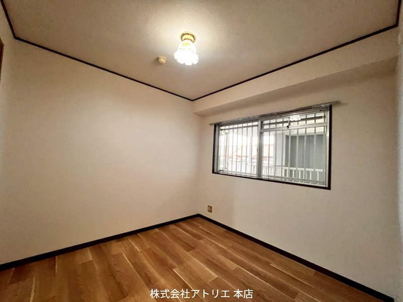 レジデンス清 ベッドルーム