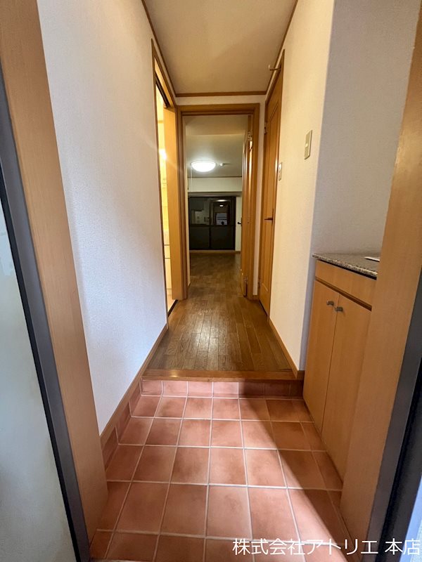 アット長田 玄関