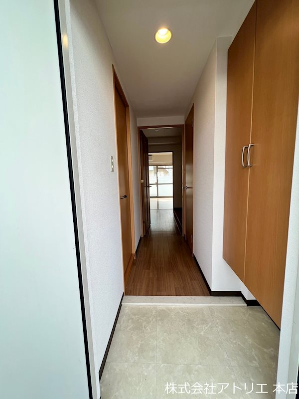 パインクレスト 玄関