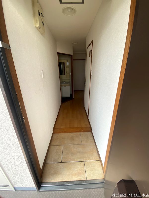 Growth Pacific長田 玄関