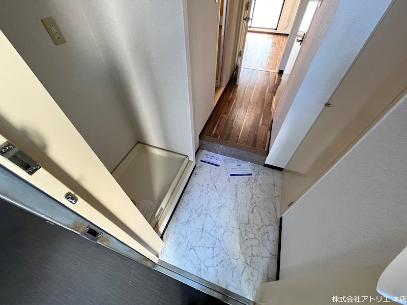 ライズイングサン 玄関